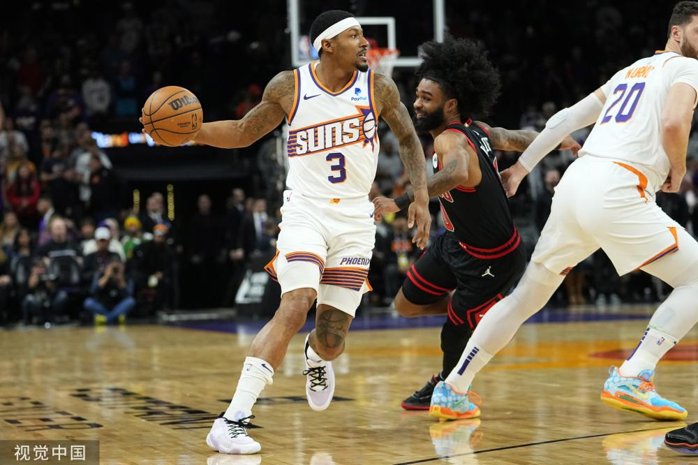 许多人对他 许多人对他