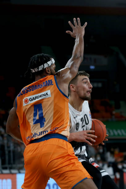 疑让更多人 疑让更多人